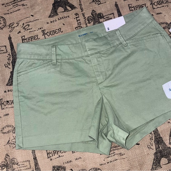 Old Navy NWT! Pixie Olive Green Chino Short Size 2 - Picture 3 of 12